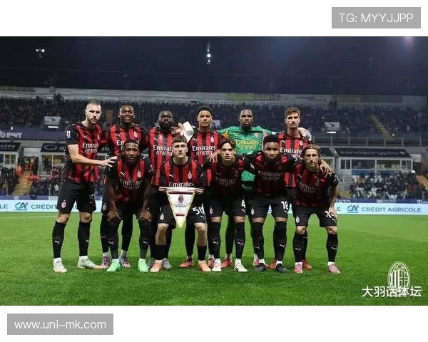 意甲争冠格局：米兰双雄、那不勒斯三足鼎立