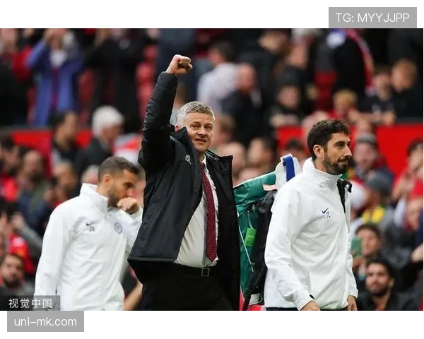 战术述评：马赛高位逼抢战术失效，后防线空档被对手反复利用